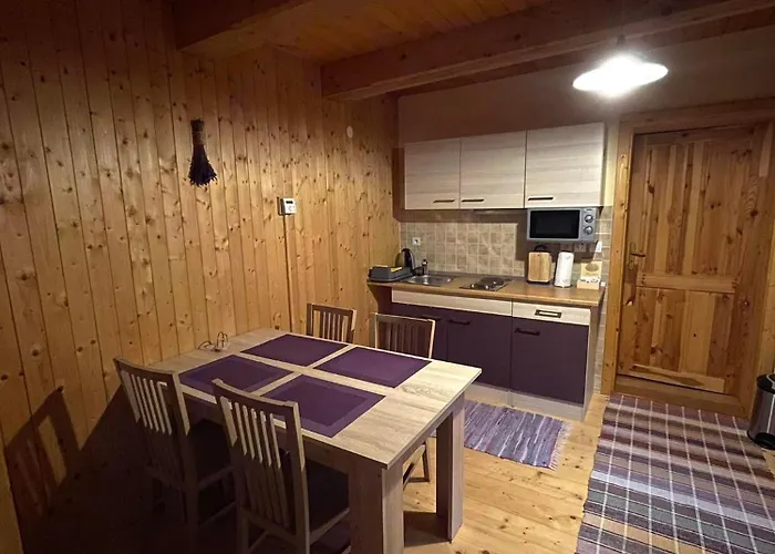 Drevenica Matajka * Kvacsan